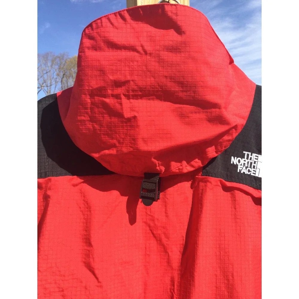 The North Face medium Summit series jacket coat red black gore-tex waterproof - Picture 7 of 14